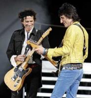 rolling-stones-keith-richards-ron-wood-2182005-boston_small.jpg