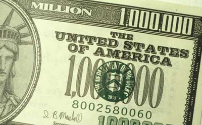 美国男子用100万美元"钞票"购物 被捕候审(图)