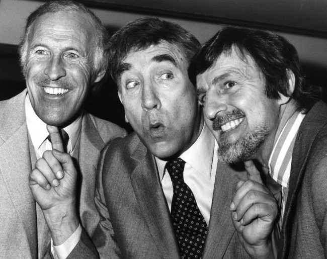 5th March 1981: Television personalities (left to right); Bruce Forsyth, Frankie Howerd (1921 - 1992) and Jimmy Hill together during a Variety Club dinner in honour of Frankie Howerd's showbiz anniversary and birthday. (Photo by Simon Dack/Keystone/Getty Images)